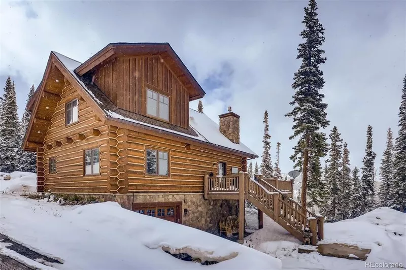 Log cabin in Breckenridge, Colorado