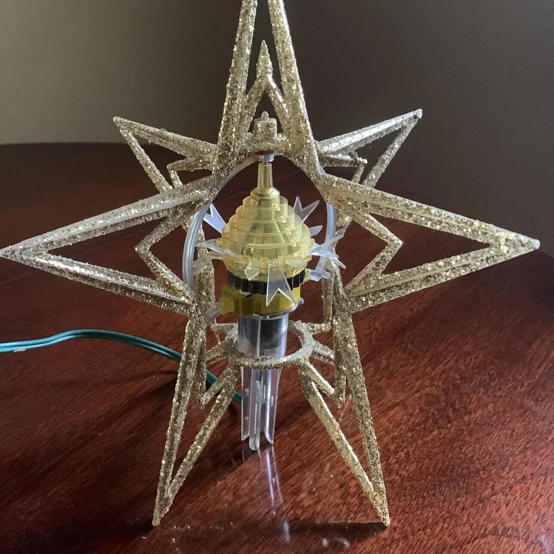 Atomic tree topper