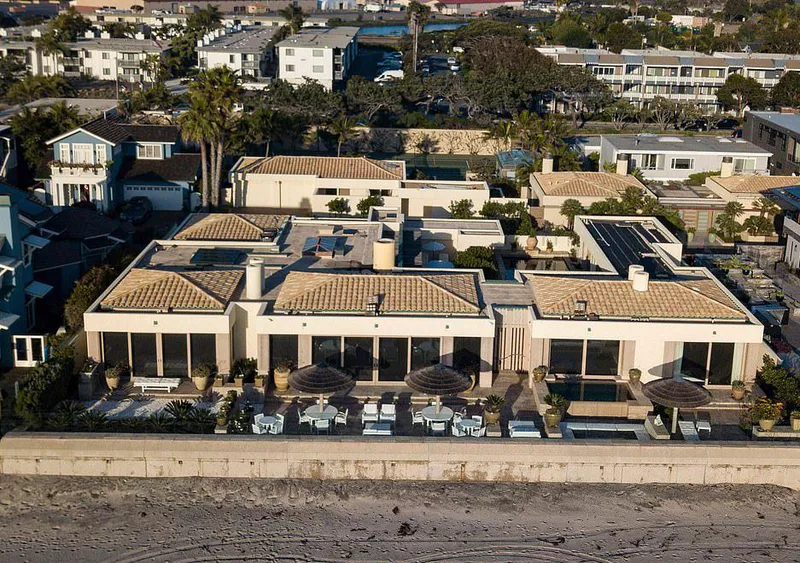 The Del Mar Property