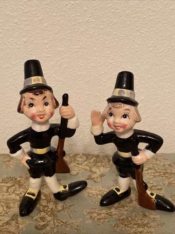 Vintage Kreiss Pilgrim Ceramic Figurines