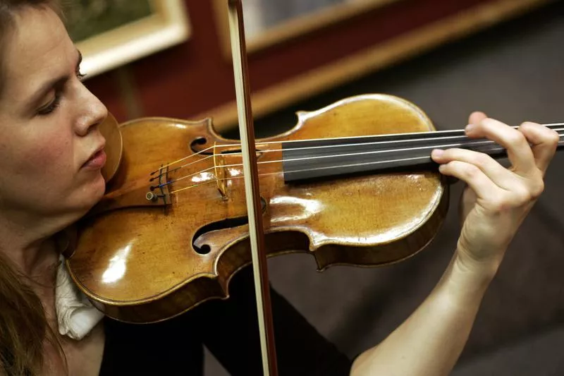 Stradivari’s ‘The Hammer’ Violin