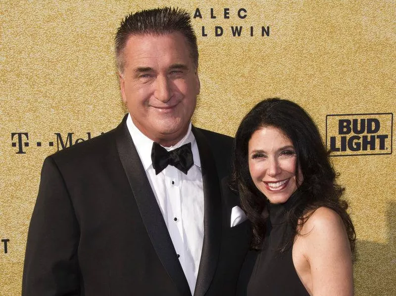 Daniel Baldwin, Joanne Smith