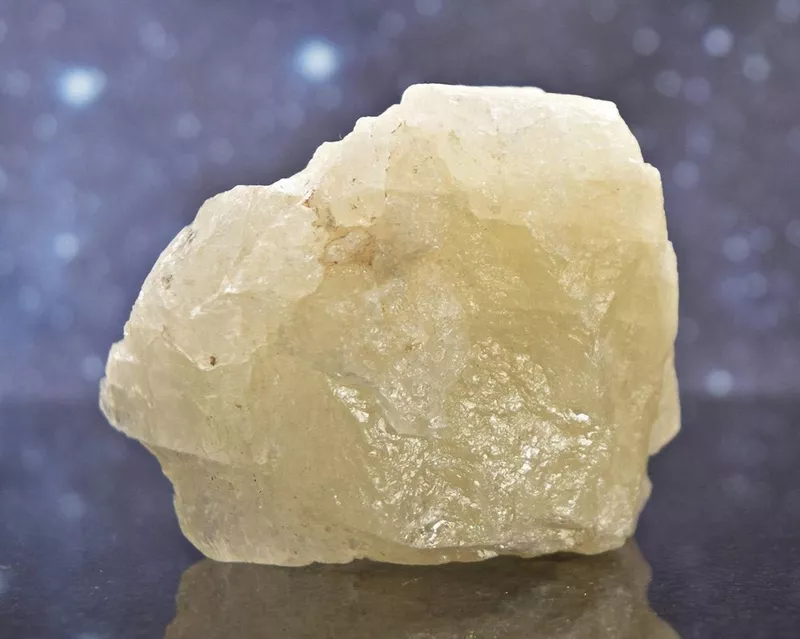 Light green amblygonite