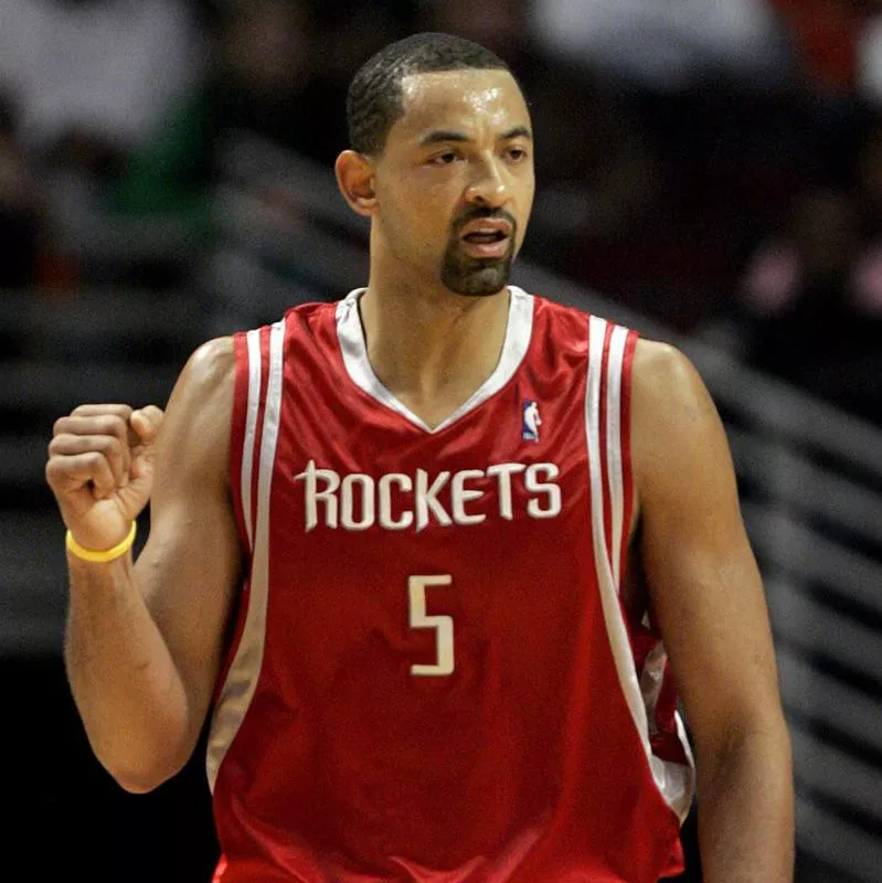 Houston Rockets' Juwan Howard pumps fist