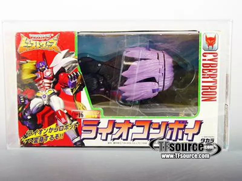 The Lio Convoy in box