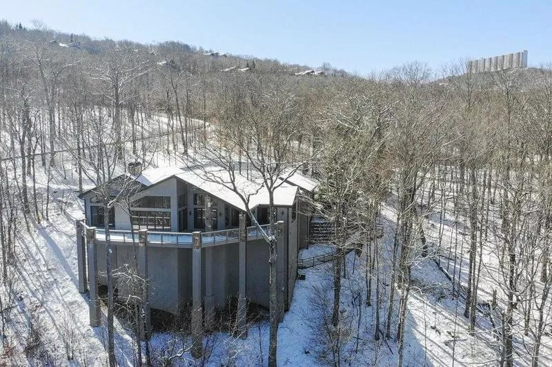 Rusty Wallace house in North Carolina