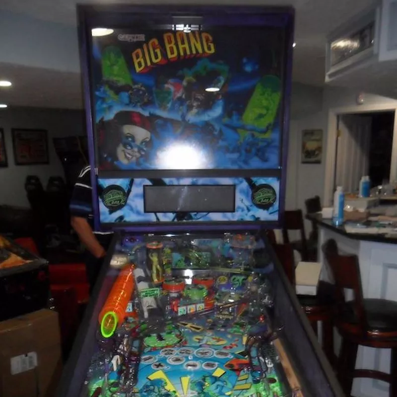 Big Bang Bar pinball machine