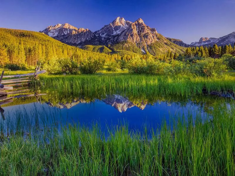 Sawtooth Mountain Range, Idaho