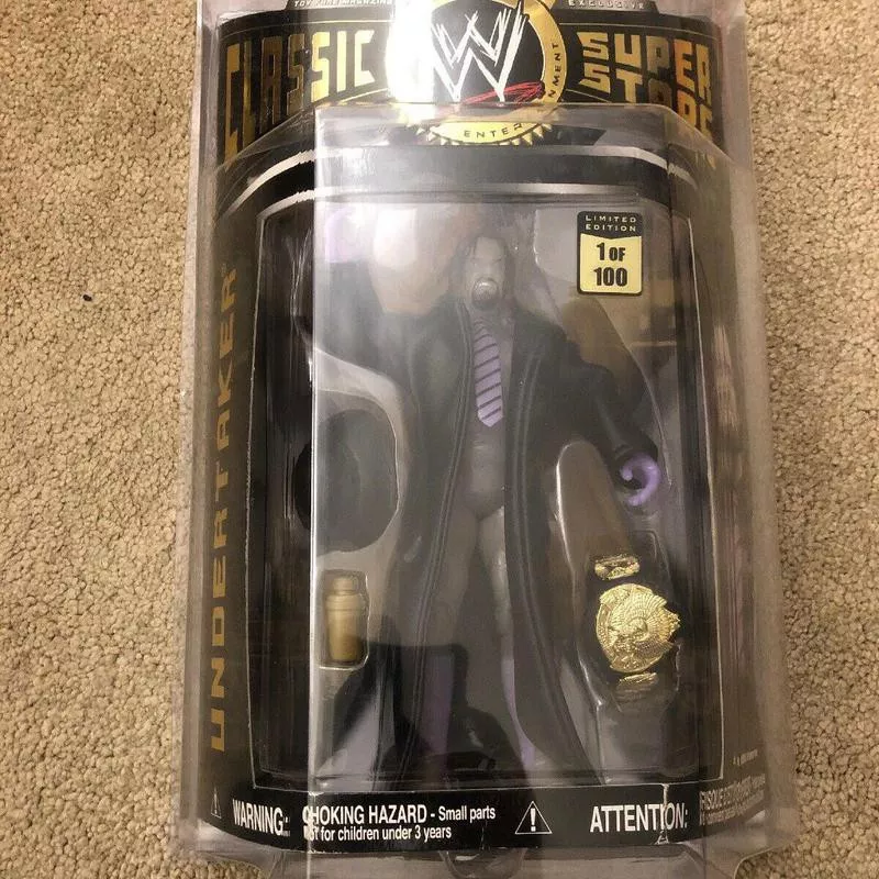 Glow-in-the-Dark Classic Superstars Undertaker