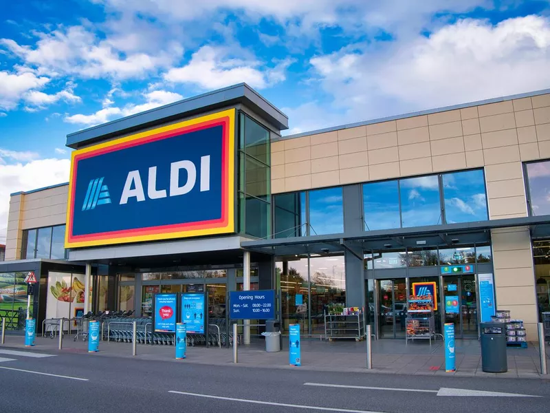 ALDI front