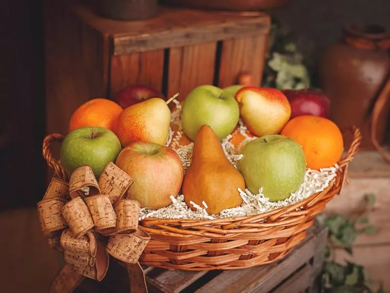 Fruit basket