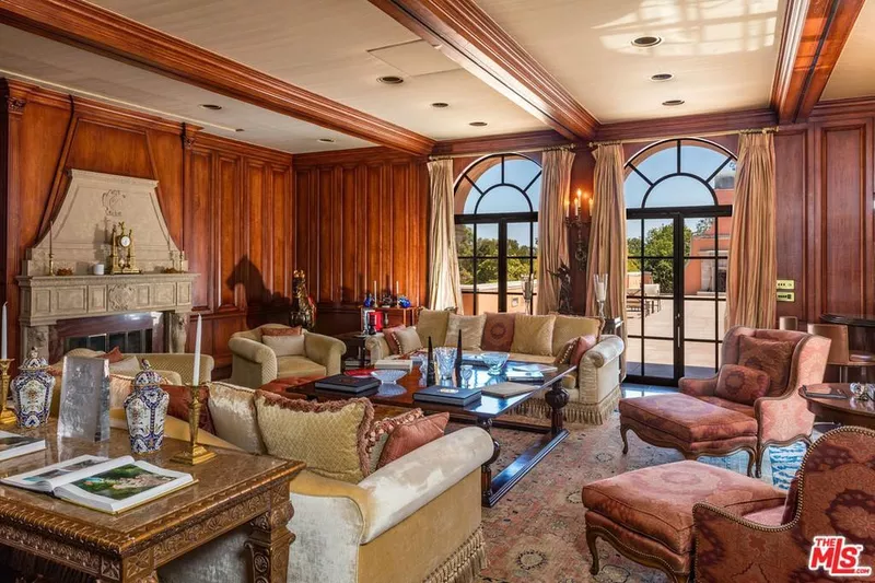 Living room with art deco windows