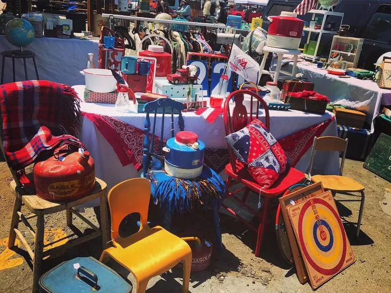 Alameda Point Antiques Faire