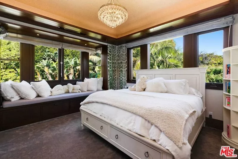 Children's bedroom in Matt Damon's house