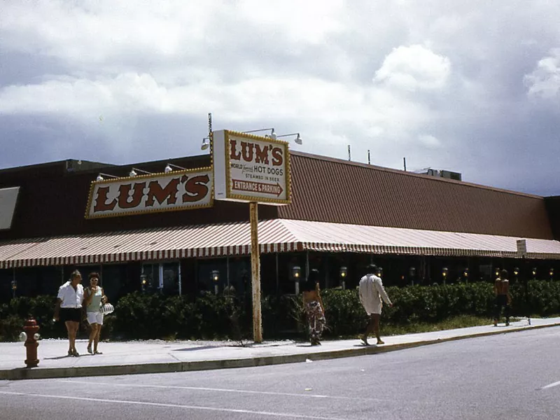 Lum's