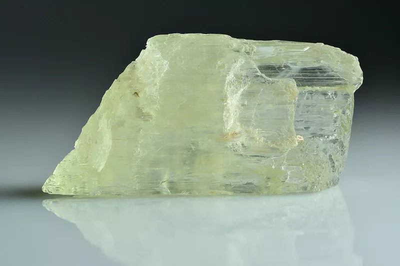 Pale green hiddenite