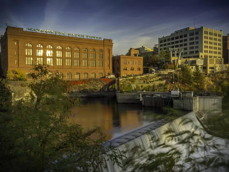 Time lapse view of Spokane Falls