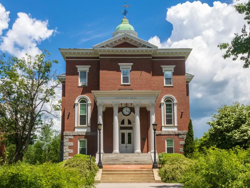 Hathorn Hall at Bates College