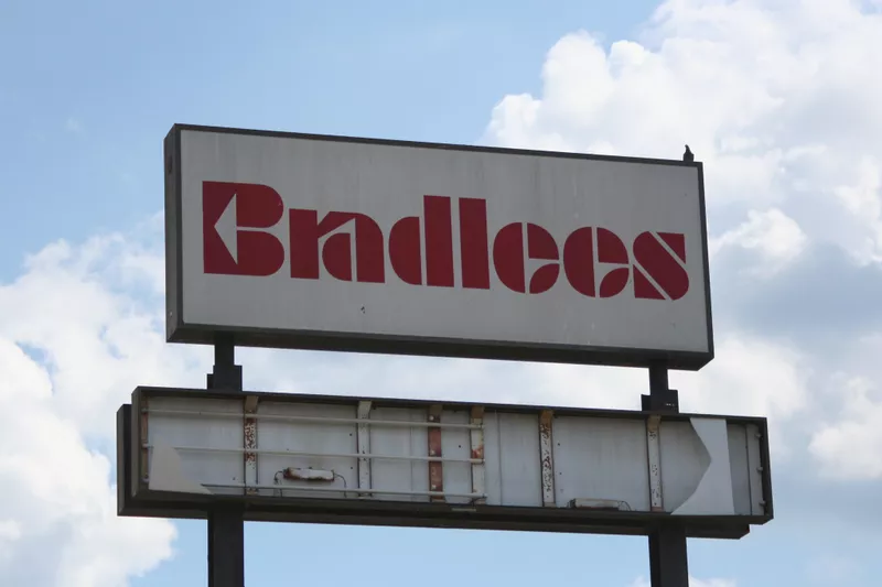 Bradlees