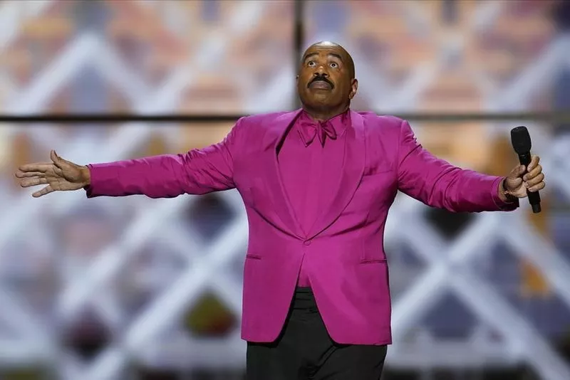 Steve Harvey performs during NFL Honors football award show