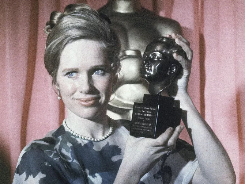 Liv Ullmann