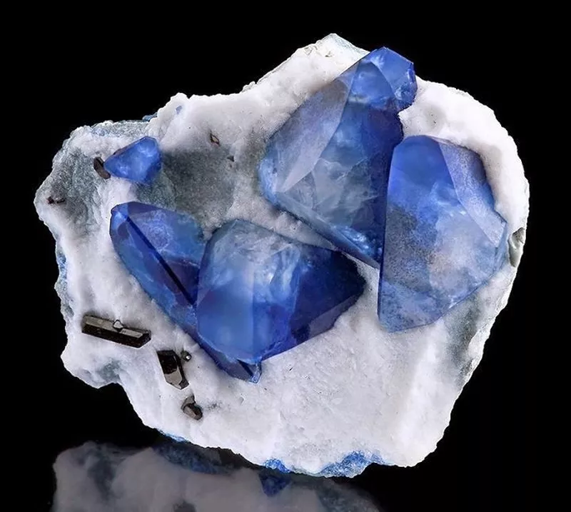 Benitoite