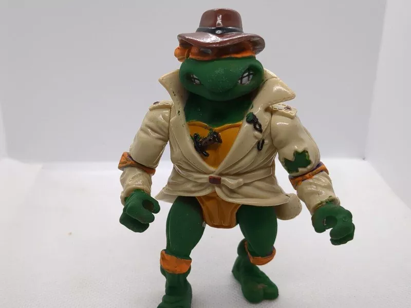 Playmates Undercover Michaelangelo