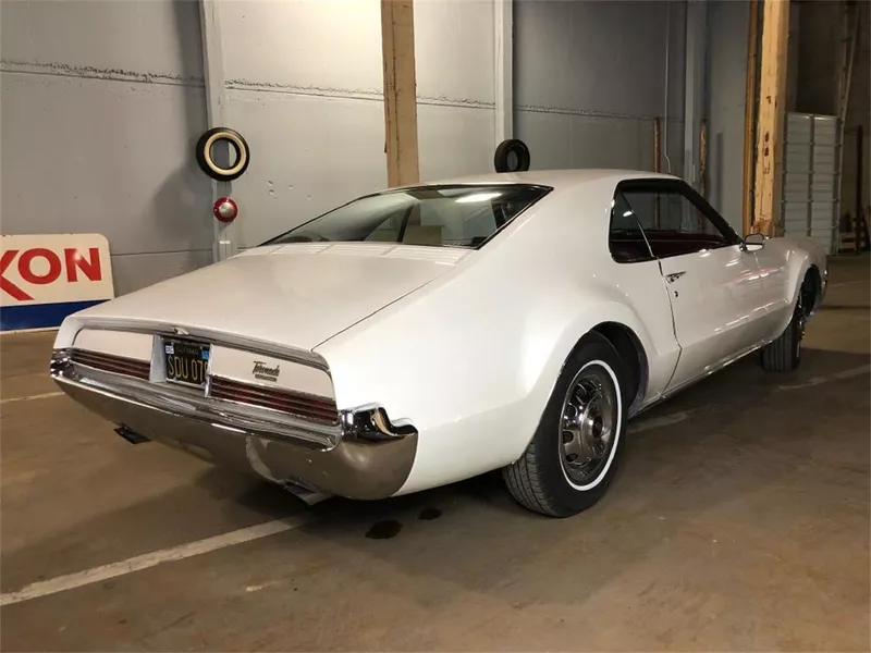 1966 Oldsmobile Toronado