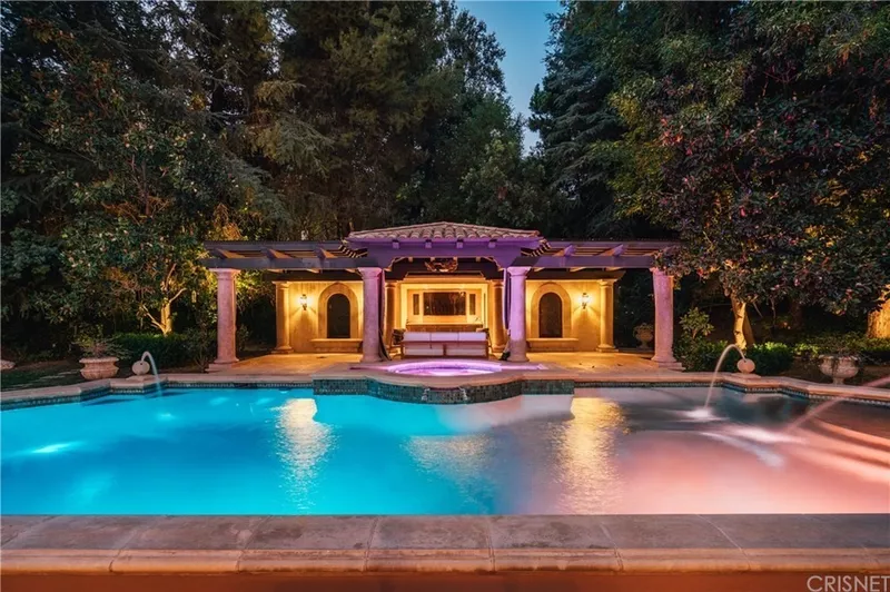 Nikki Sixx's pool in California