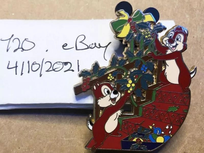 Chip and Dale Disney pin