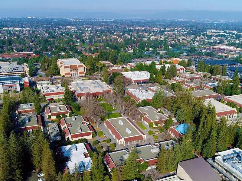 De Anza College