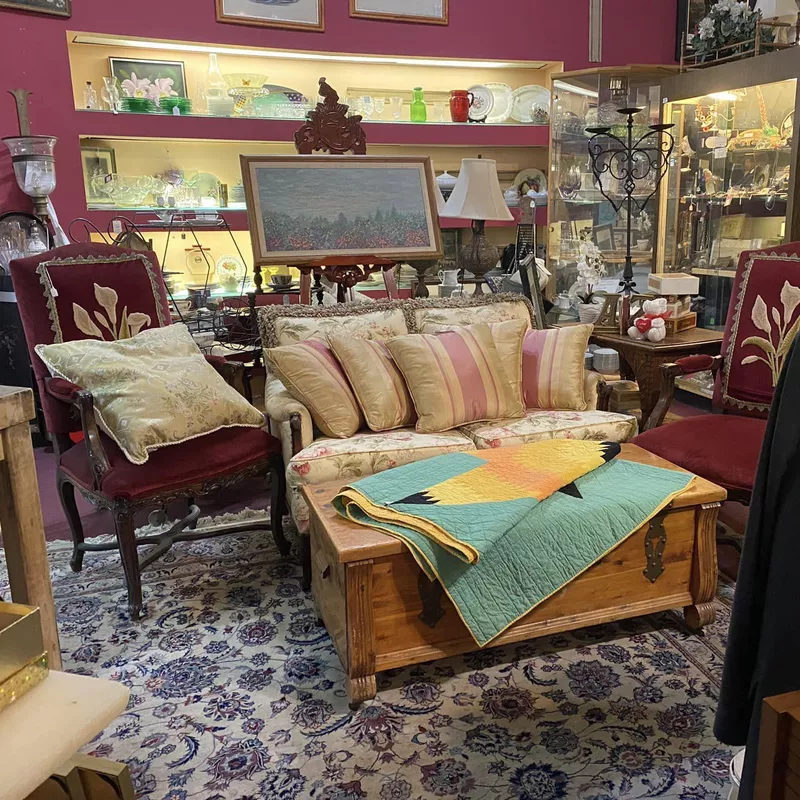 Pasadena Antique Mall