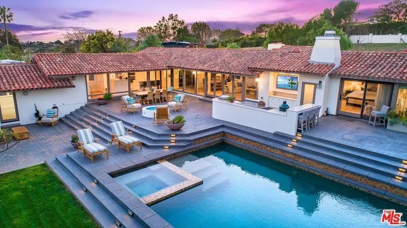 Malibu mansion