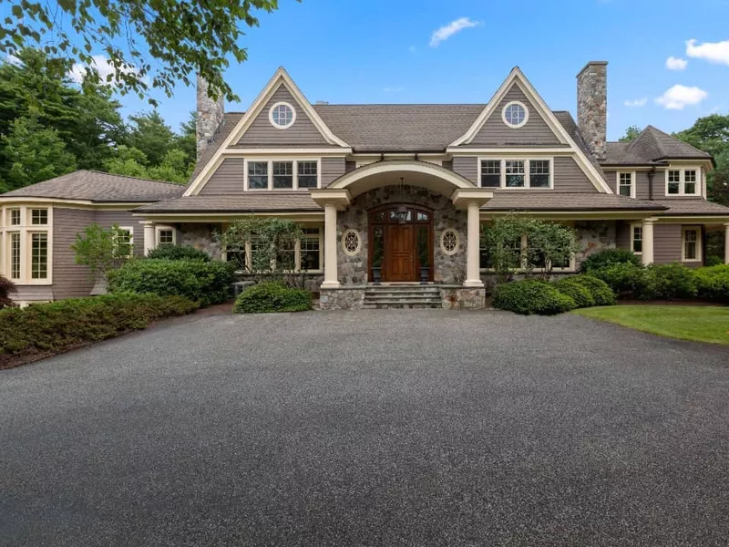 House in Dover, Massachusetts