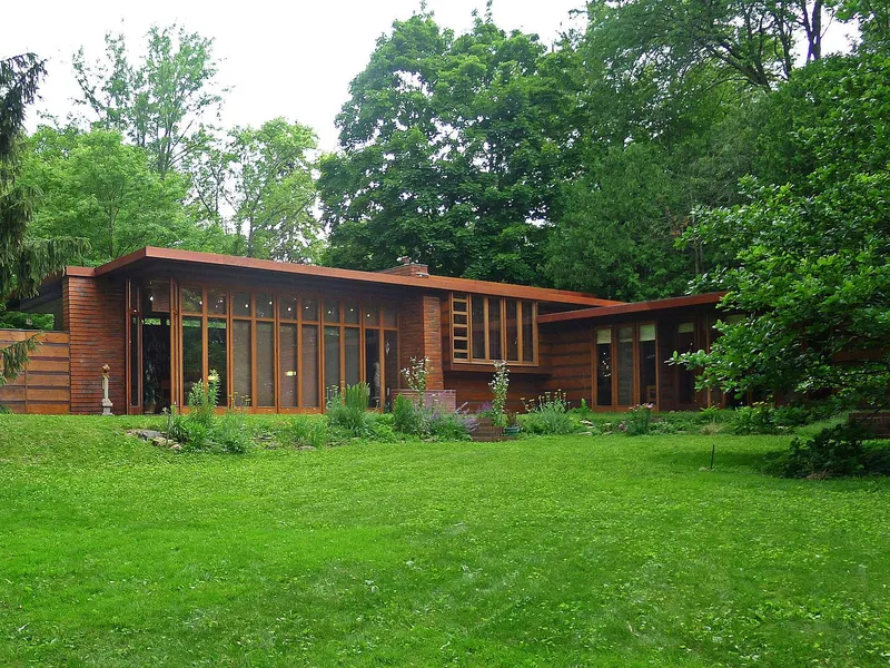 Frank Lloyd Wright Jacobs House exterior