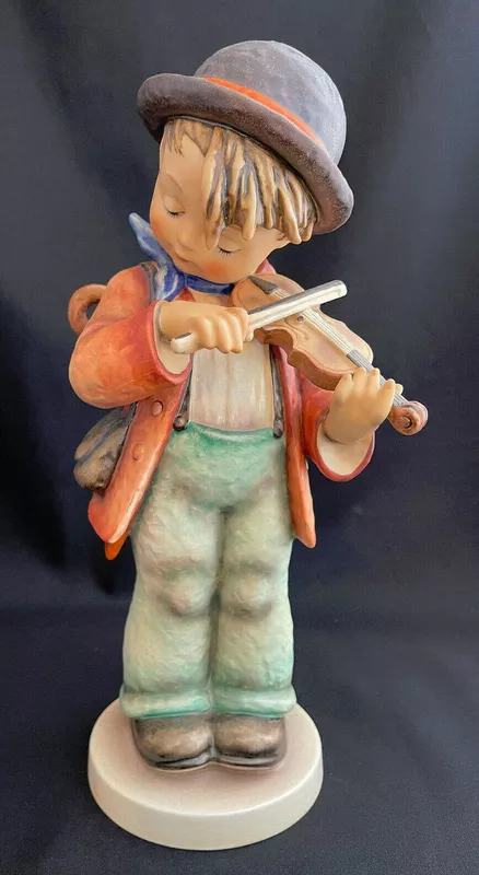 Little Fiddler Hummel figurine