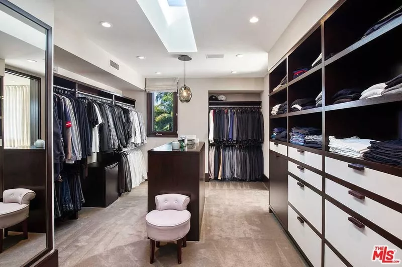 Matt Damon's closet