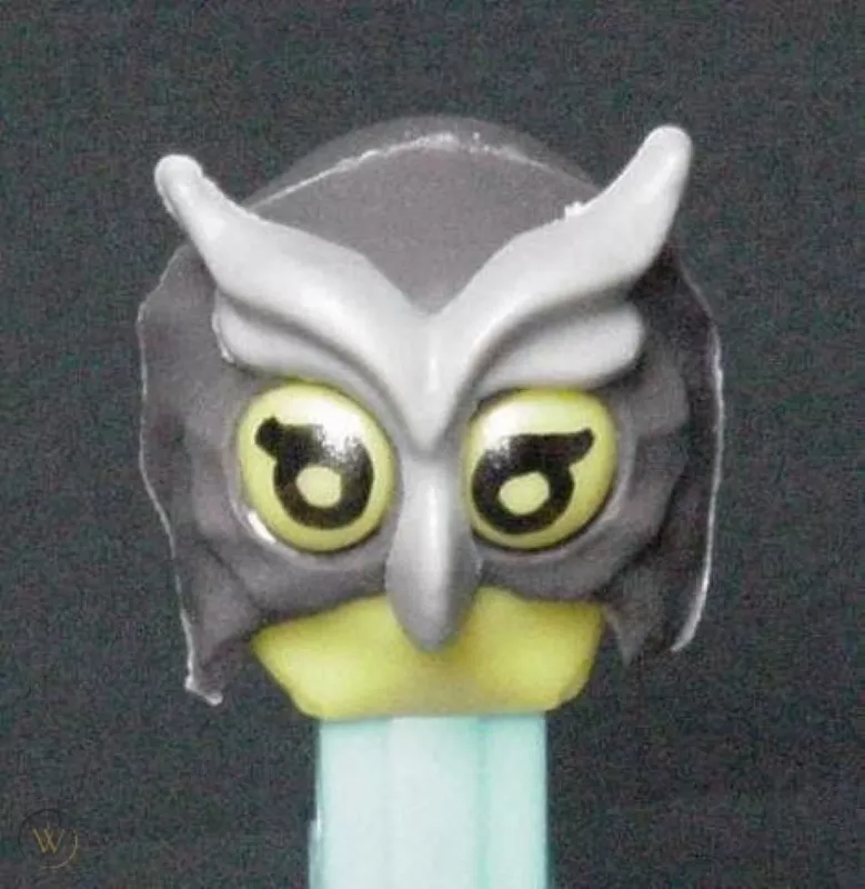 Pez Owl Whistle