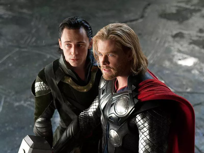 Tom Hiddleston and Chris Hemsworth in Thor (2011)