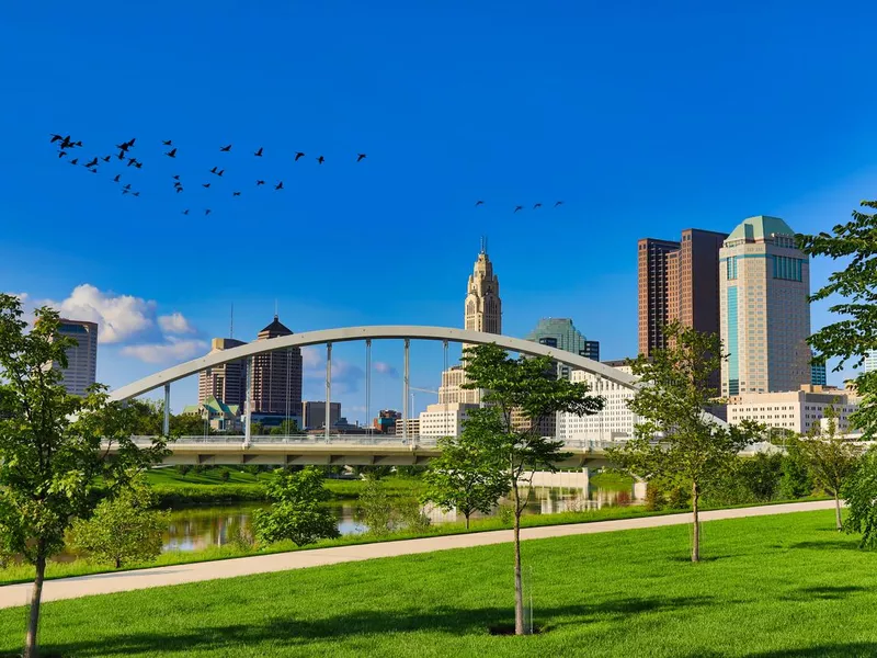 The Main street bridge in downtown Columbus, Ohio