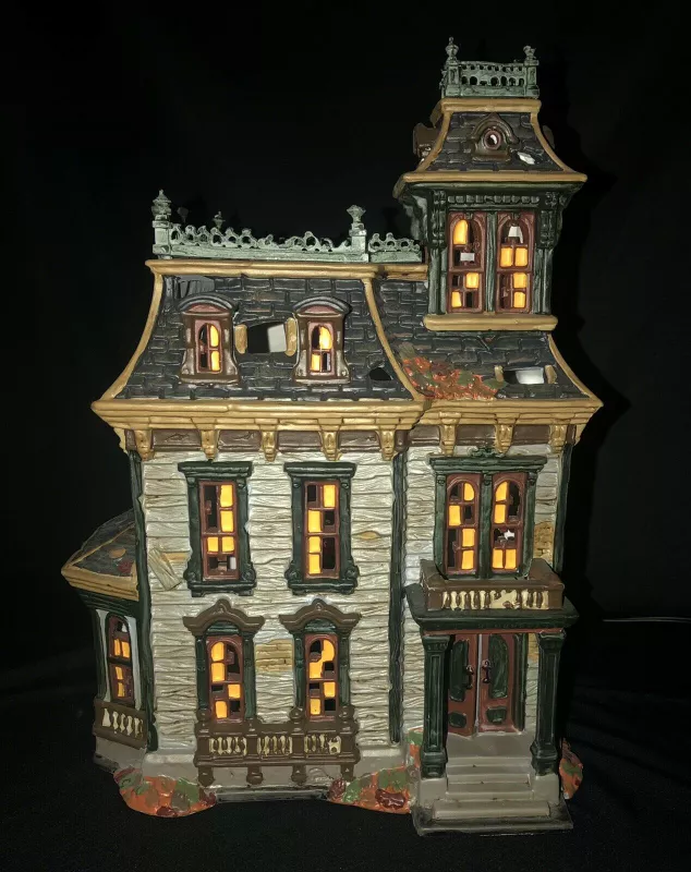 Dept. 56 Halloween Mordecai Mansion