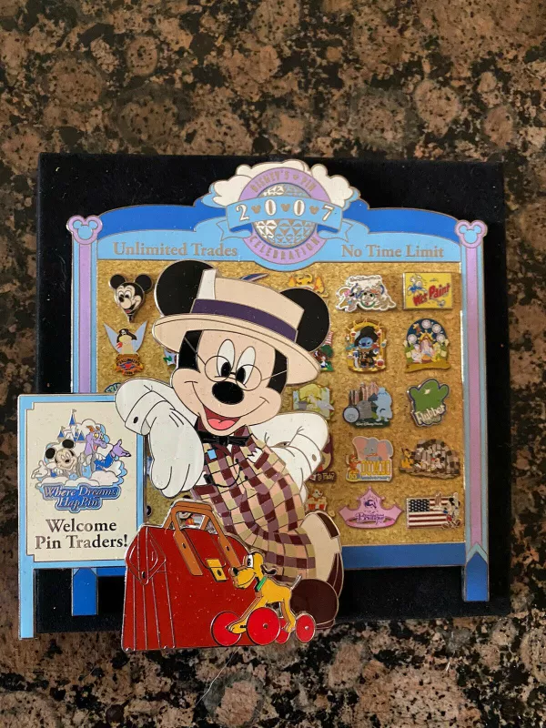 Super Jumbo Trader's Dream Disney Pin