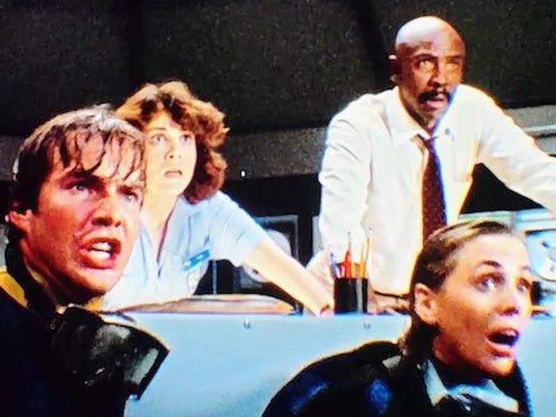 Dennis Quaid, Louis Gossett Jr, Bess Armstrong in Jaws 3-D