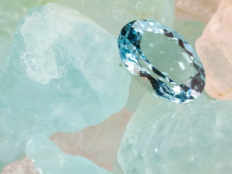 Aquamarine birthstones