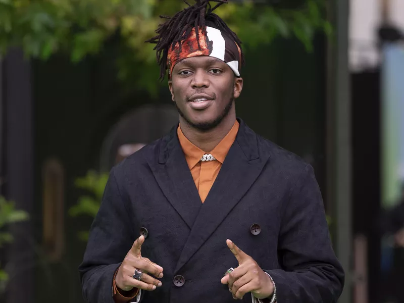 KSI at the The Earthshot Prize Awards Ceremony in 2021