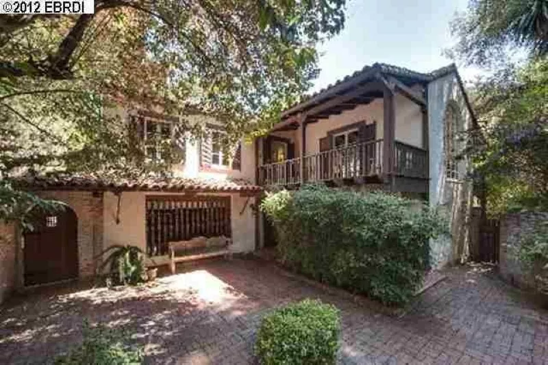 Owsley's Grateful Dead house in Oakland