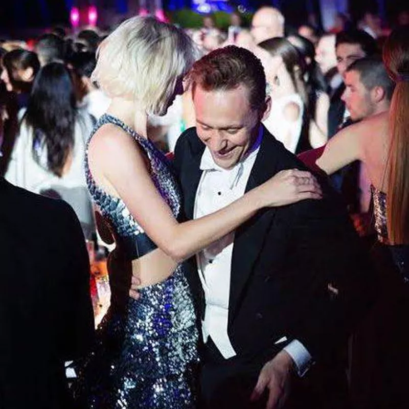 Taylor Swift and Tom Hiddleston