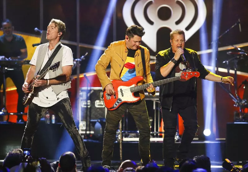 Joe Don Rooney, Jay DeMarcus, Gary LeVox