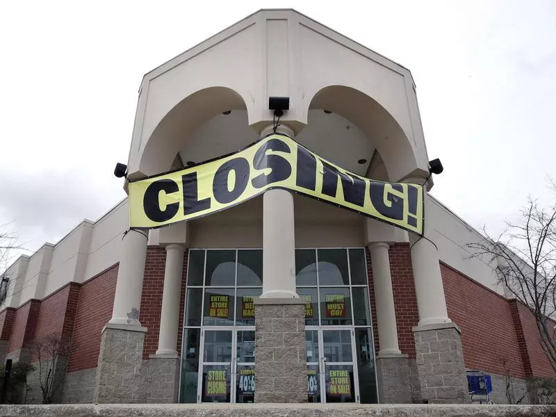 Bon-Ton store closing