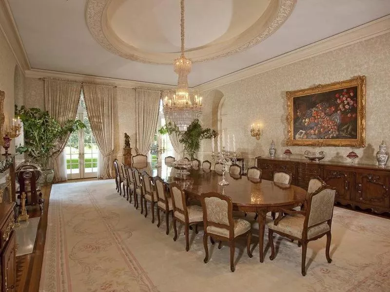 Dining room